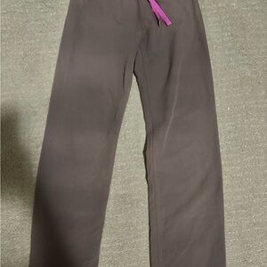 Figs smokey taupe XXSP